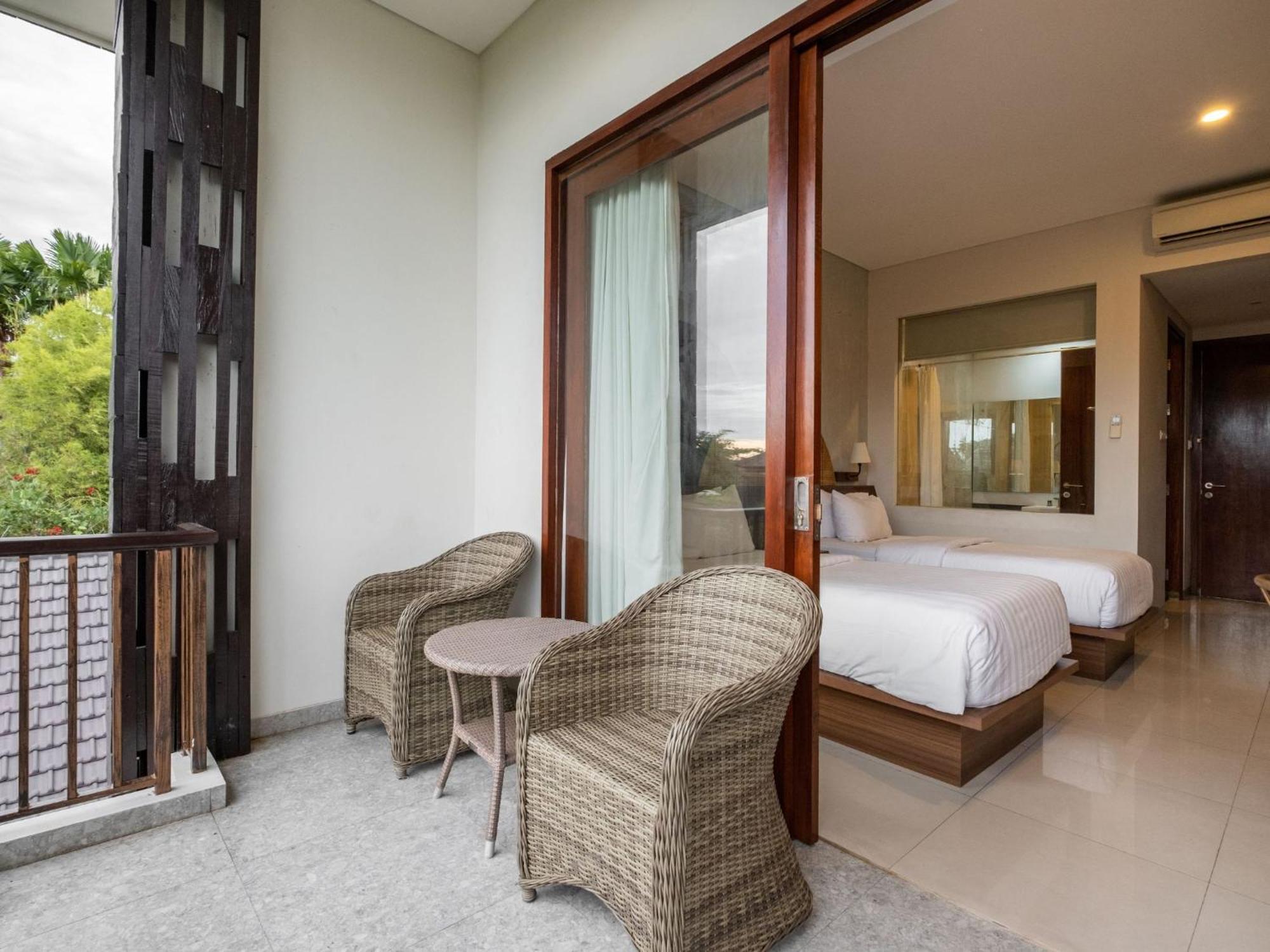 Cove Tevana Seminyak  Luaran gambar