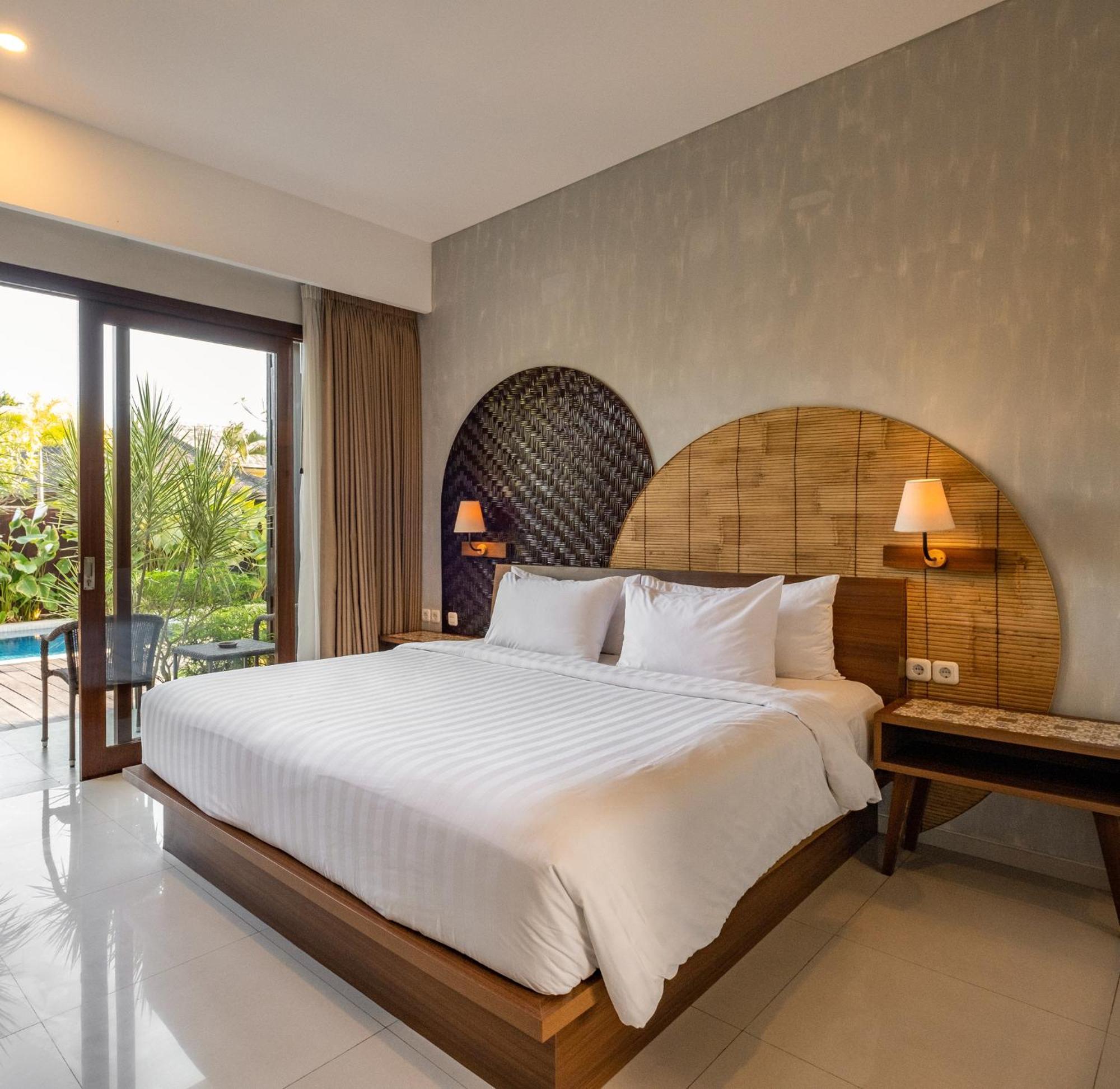 Cove Tevana Seminyak  Luaran gambar