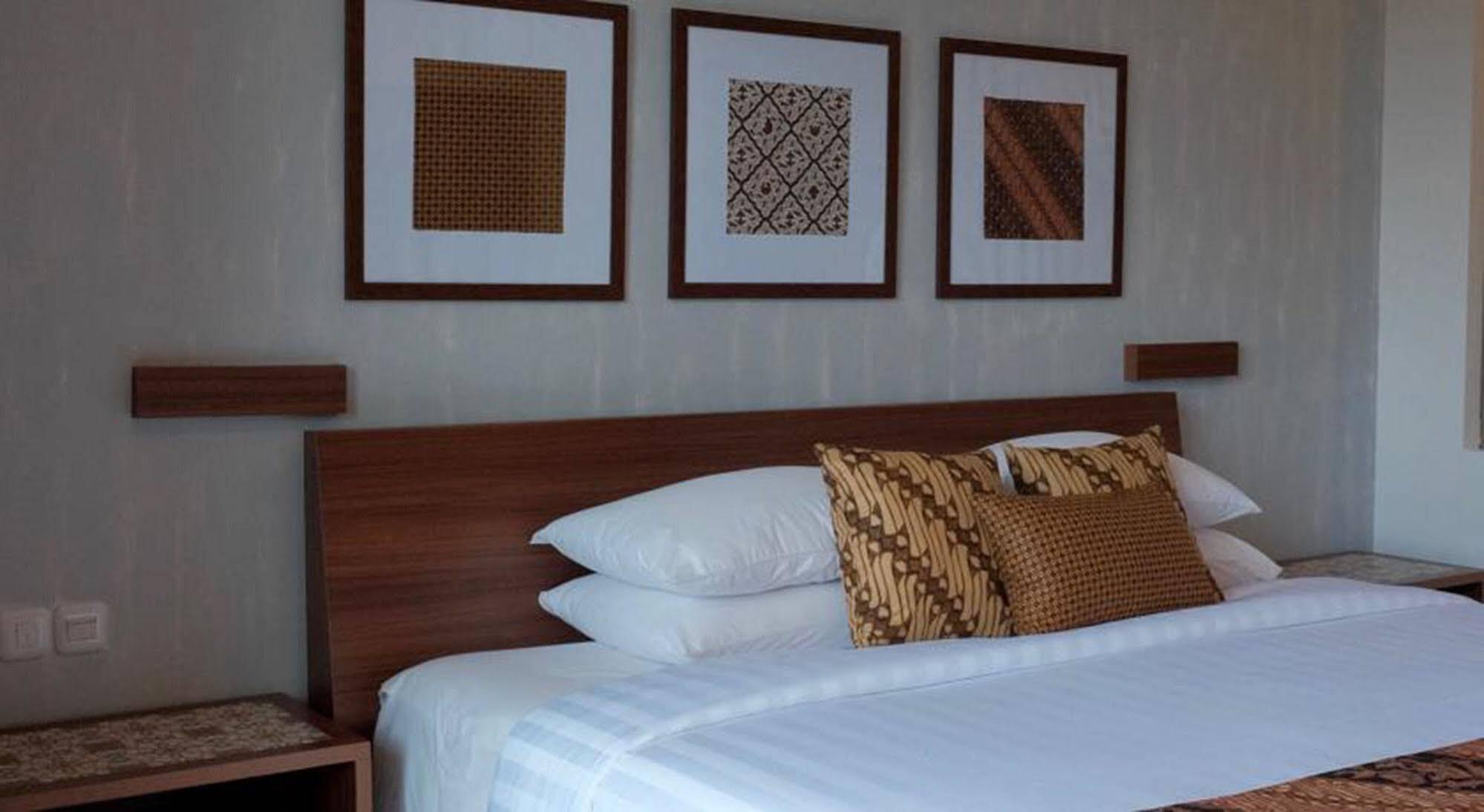 Cove Tevana Seminyak  Luaran gambar